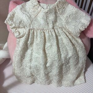 Zara toddler dress with ballon sleeves